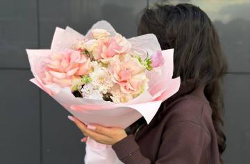 Цветы по знаку зодиака: какой цветок подходит по гороскопу