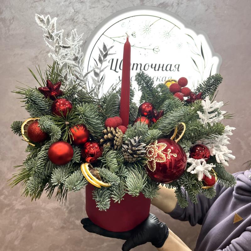 Композиция подсвечник-коробка