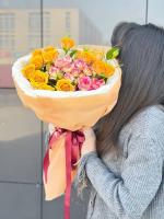Букет кустовые розы микс